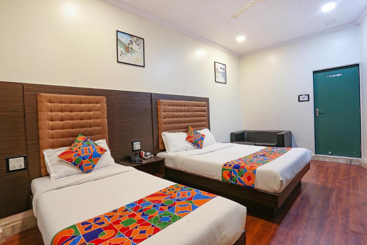 Hotel Aksa Powai Mumbai Exterior photo